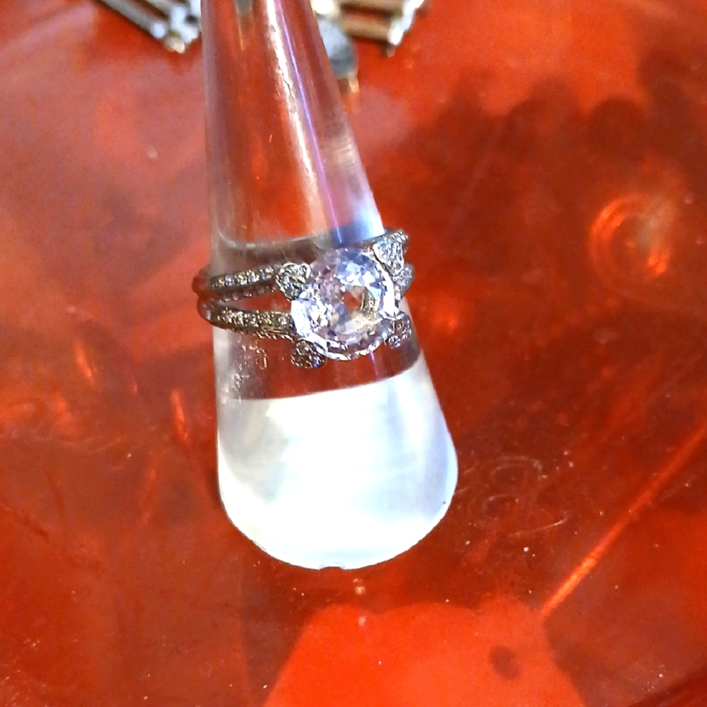 Elegant Sterling Silver Ring with Light Pink Kunzite